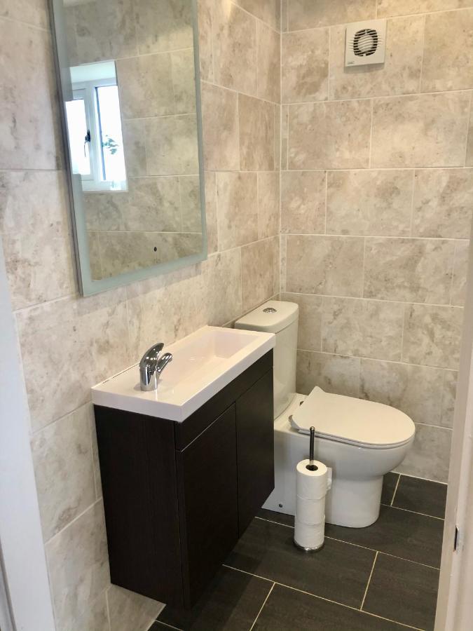 Clover Lodge Chesterfield Buitenkant foto