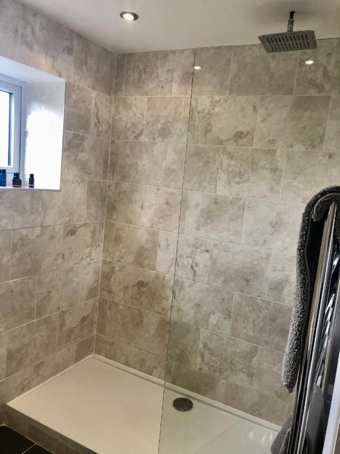 Clover Lodge Chesterfield Buitenkant foto