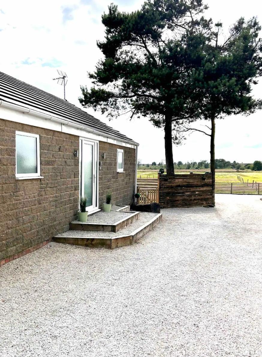 Clover Lodge Chesterfield Buitenkant foto